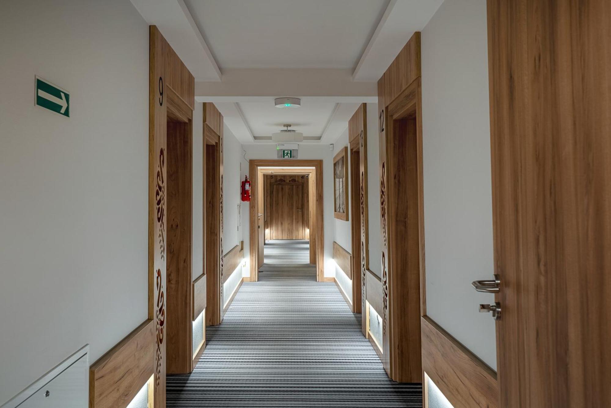 Parzenica B&B - Wyjatkowa I Jedyna!!! Sprawdz Nas A Nie Pozalujesz! Bialka Tatrzanska Exteriör bild