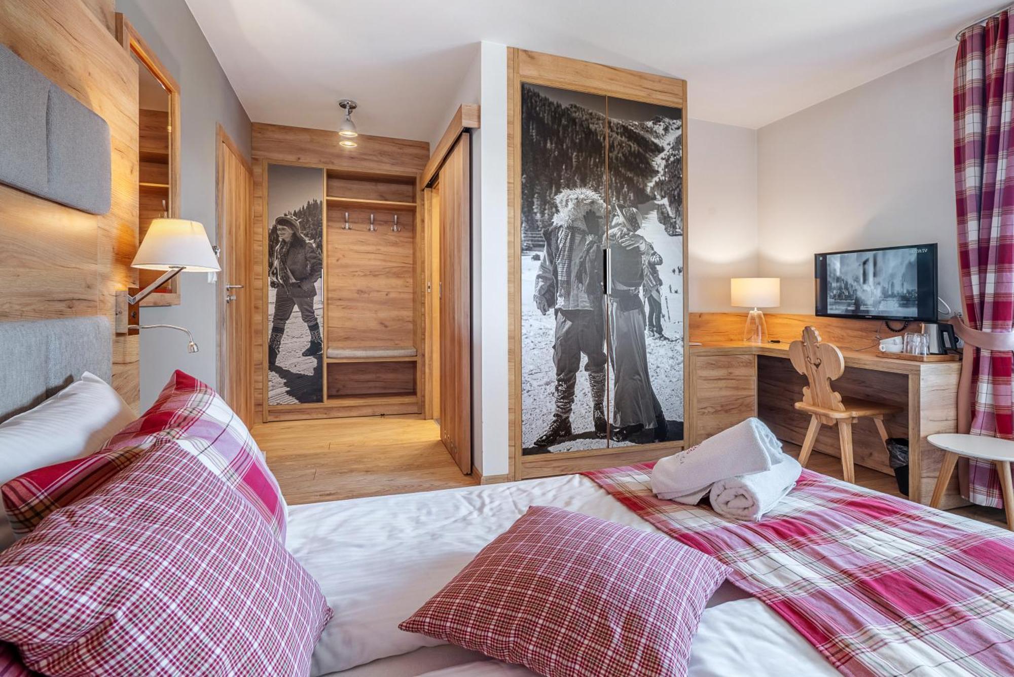 Parzenica B&B - Wyjatkowa I Jedyna!!! Sprawdz Nas A Nie Pozalujesz! Bialka Tatrzanska Exteriör bild